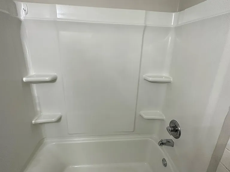 100 Glenmont Dr #A — Photo 7