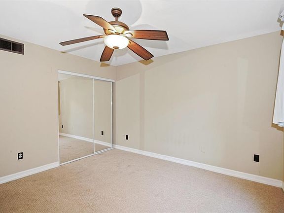5th image of 15383 Maturin Dr Unit 215
