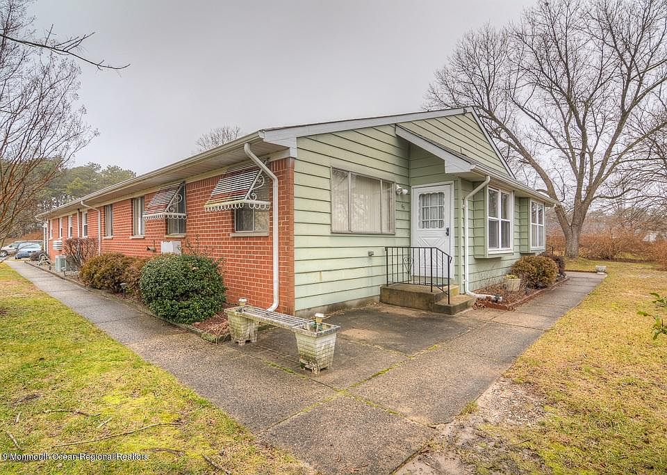 1st image of 6C Lafayette Dr