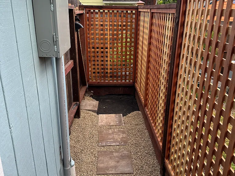 Edison St — Photo 8