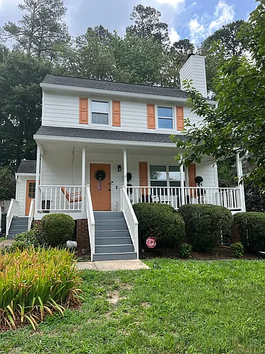 1052 Mills St Photo 1