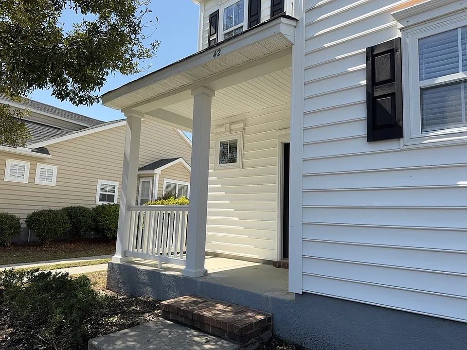 42 Woods Bay Rd