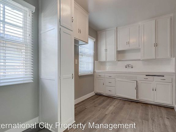 4th image of 80 Bennett Ave #9201462