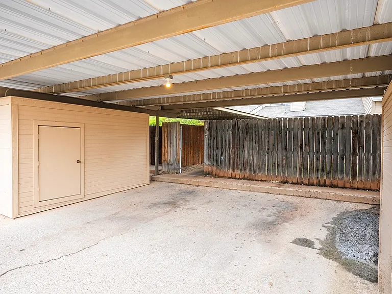 4547 Bermuda Dr — Photo 29
