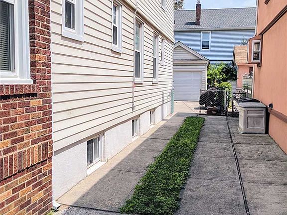 3rd image of 92-75 222nd St