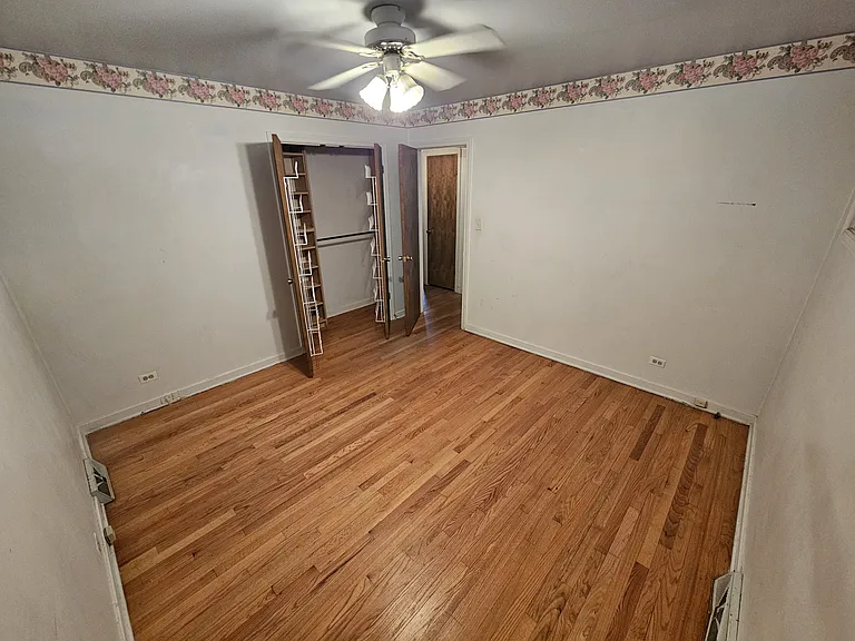 469 N Ridgeland Ave — Photo 12