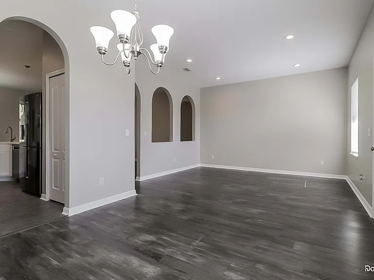 1117 Spruce Ridge Ct — Photo 8
