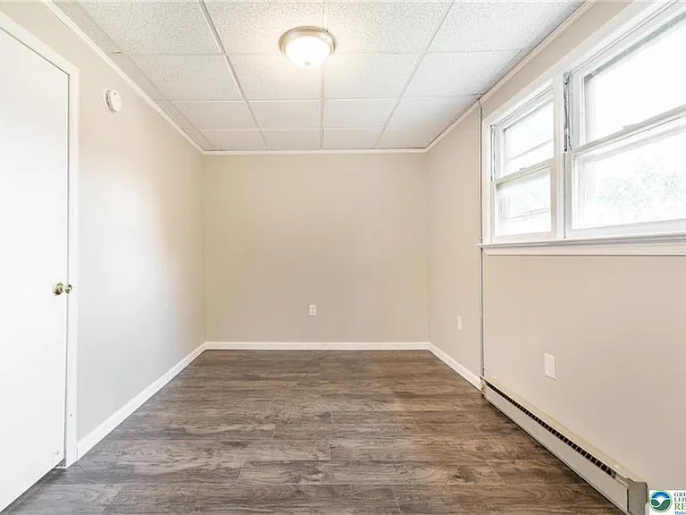 1240 Pembroke Rd — Photo 11