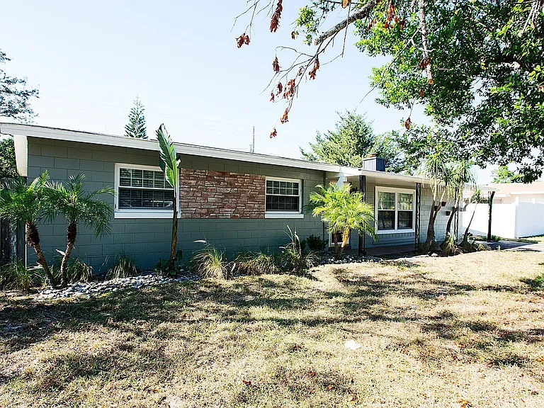 44 S Cortez Ave — Photo 17