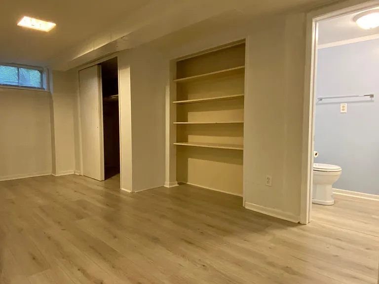 9313 Michael Edward Dr — Photo 23