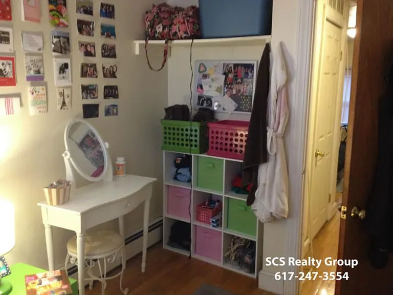 38 Cunard St #4 — Photo 5