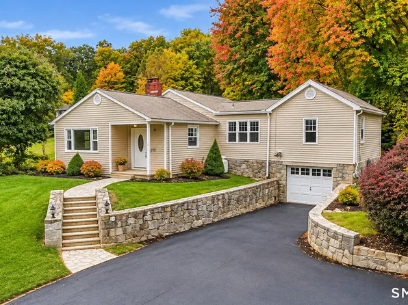 27 Bissell Place, Seymour, CT 06483