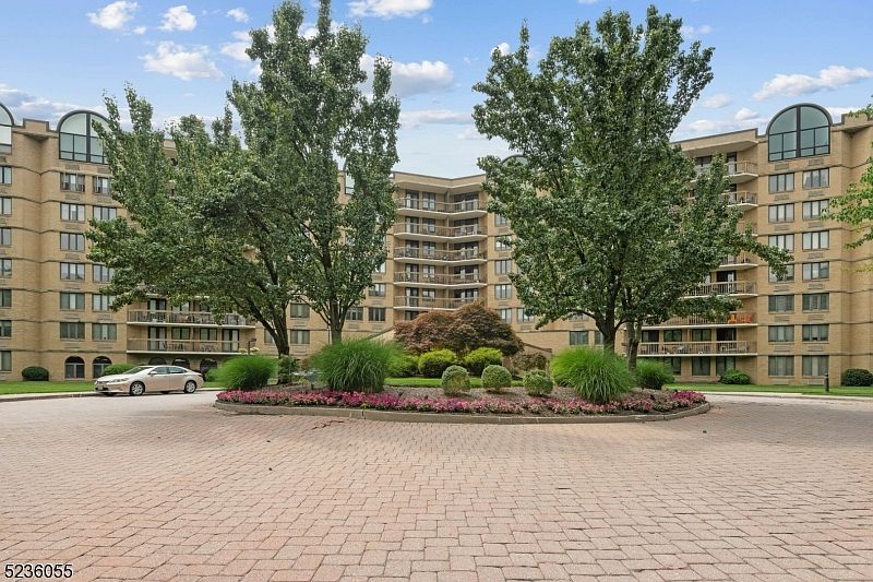 1st image of 10 Smith Manor Blvd #502