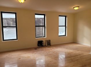 557 Leonard St SUITE 4, Brooklyn, NY 11222