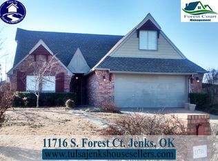 11716 S Forest Ct, Jenks, OK 74037