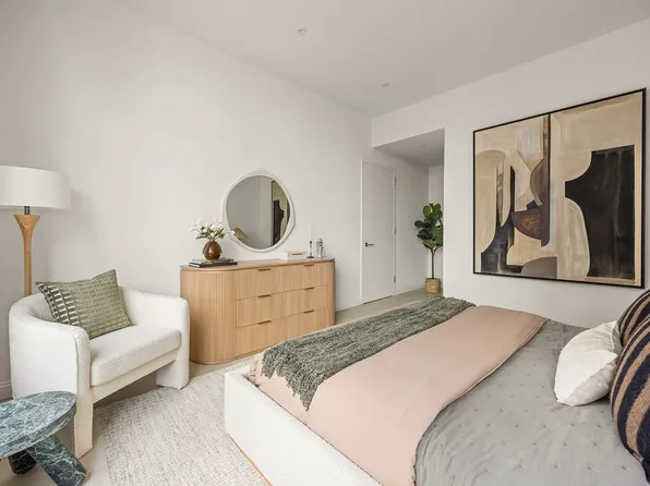 1026 3rd Avenue image 7 of 23