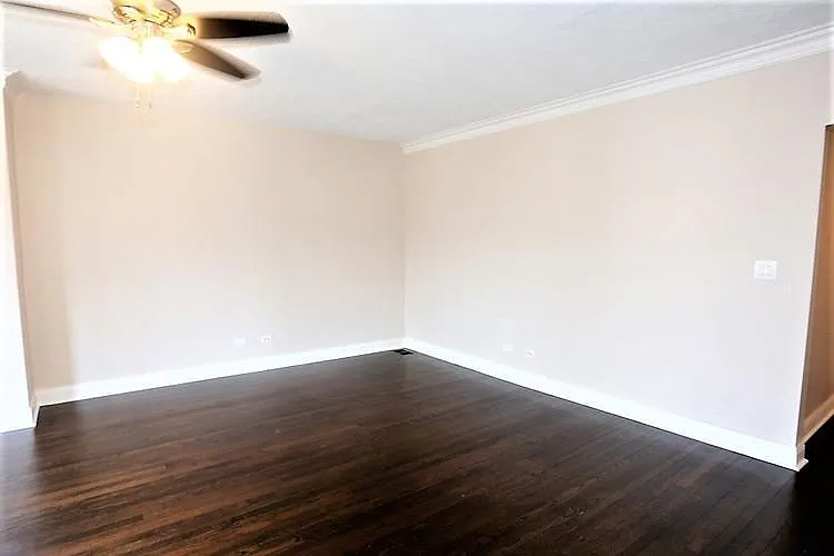4445 N Rockwell St #3 — Photo 10