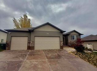 2749 Hillview Dr, Pocatello, ID 83201