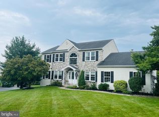 1506 Aspen Dr, Pottstown, PA 19464