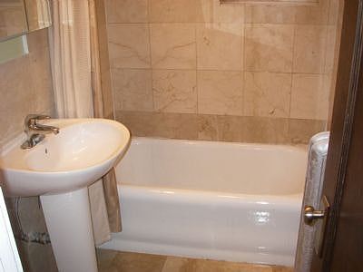5th image of 2320 E 69th St #U1c