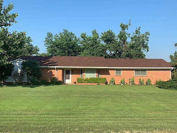 2nd image of 128 Breckinridge Dr