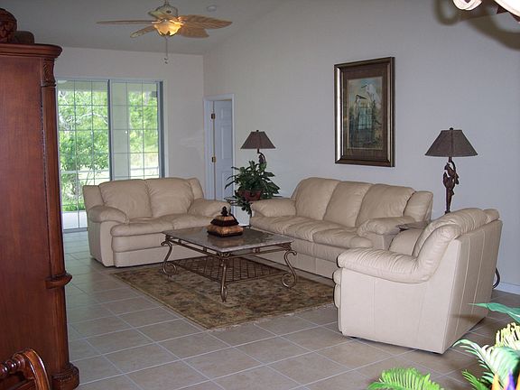 4th image of 160 Belleaire Dr