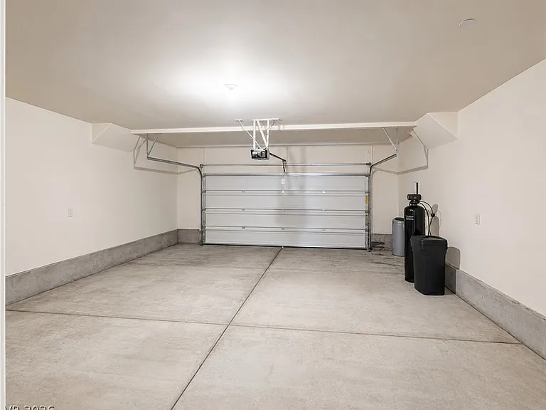 3730 Celesta Vista Ave — Photo 13