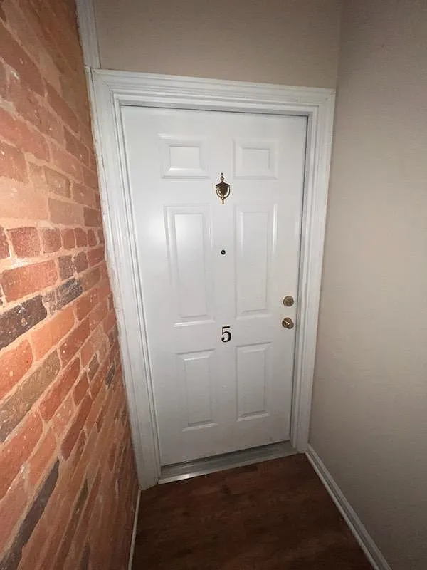 1 bed, $1,295 — Photo 1