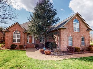 617 Lee Rd, Lebanon, TN 37087