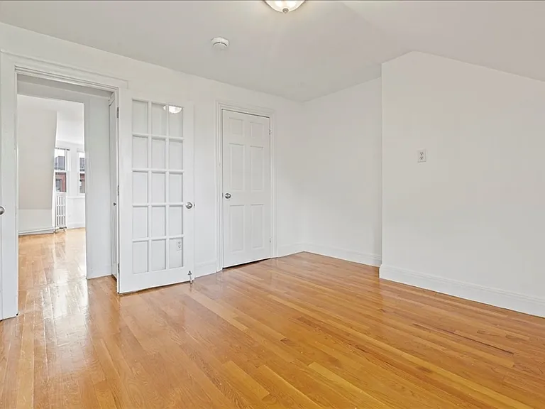 619 Tremont St #4 — Photo 9