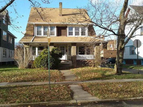 2693 Hampshire Rd, Cleveland Heights, OH 44106