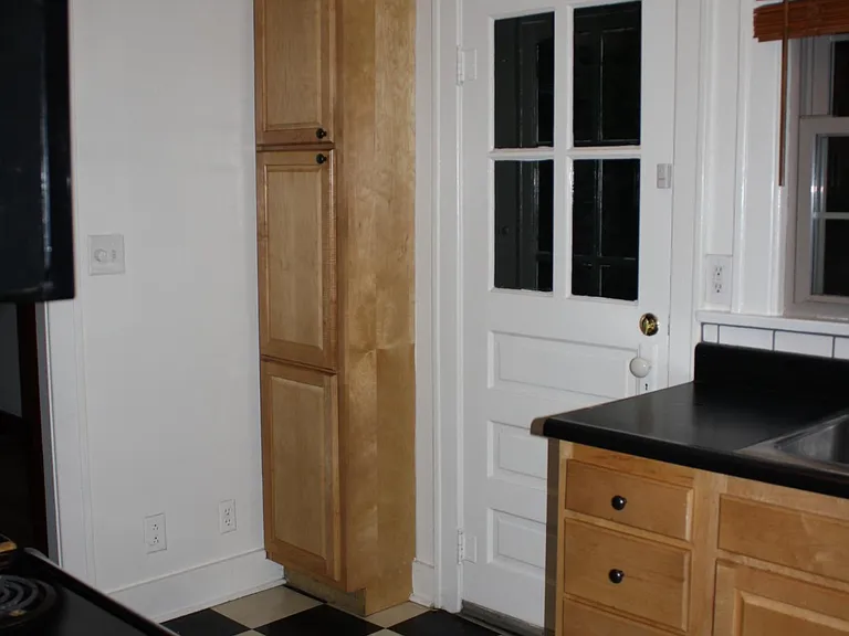708 N Washington St — Photo 5