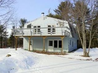 96 Teddy Bear Ln, Waldoboro, ME 04572