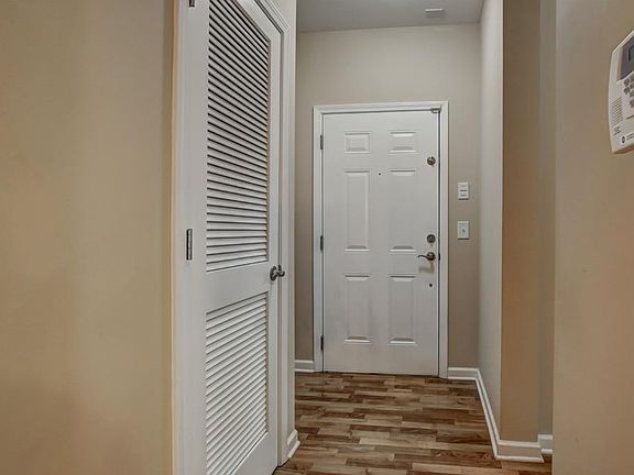 3rd image of 1910 Cedar Glenn Way Unit 4301