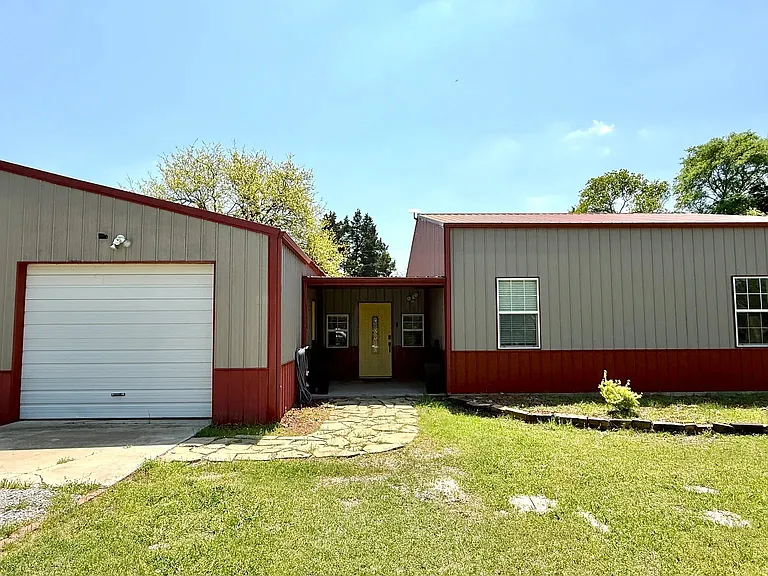12403 S Simpson Rd — Photo 24