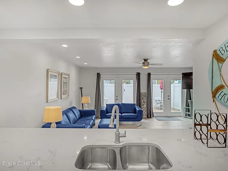 8309 Rosalind Ave — Photo 11