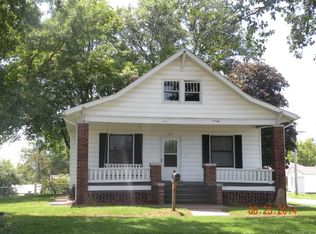 211 W Broadway St, Higginsville, MO 64037