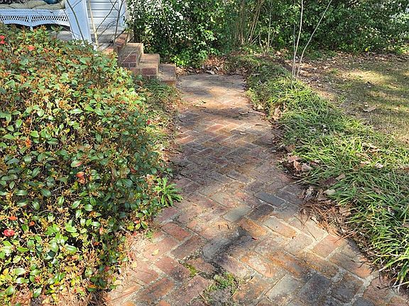 3rd image of 117 Lower Rebecca Rd