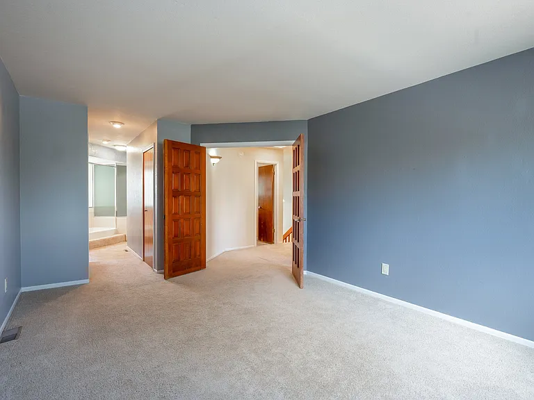 134 Creekside Ln — Photo 31
