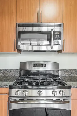 Rented by Chelsea Tower | media 9