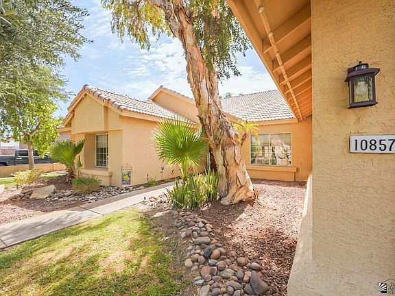 3rd image of 10857 S Via Salida