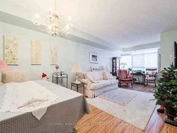 115 Bonis Ave #510, Toronto, ON M1T 3S4