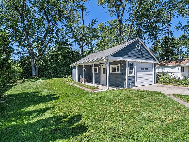 3919 Durham Rd — Photo 15