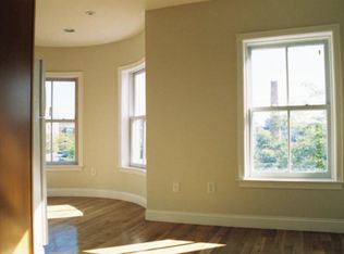 108 Hammond St #4, Roxbury Crossing, MA 02120