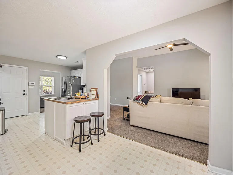 2056 Sylvan Lake Dr — Photo 24