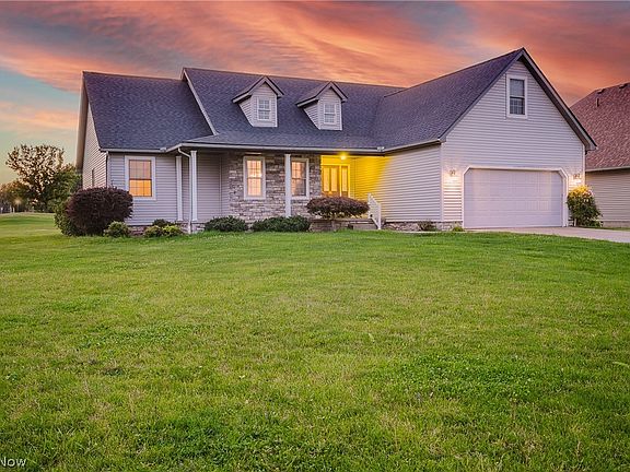 2nd image of 6041 Ridge Run Dr NW