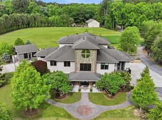 5409 Blackwater Rd, Virginia Beach, VA 23457