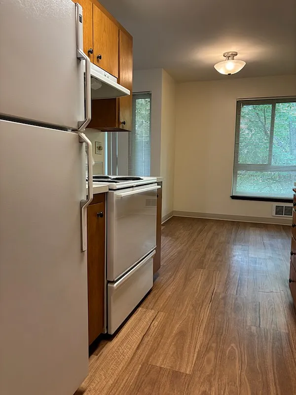 Legend House — Photo 4