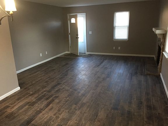 4th image of 11003 NW Jones Dr APT A