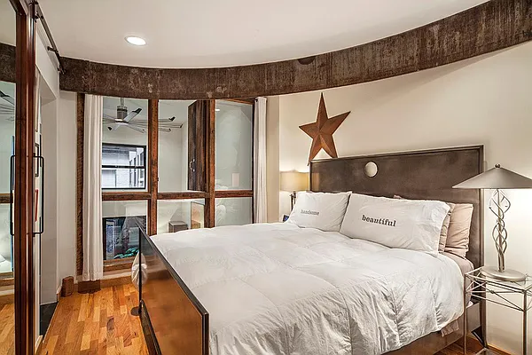 Sold by Town Residential | media 13